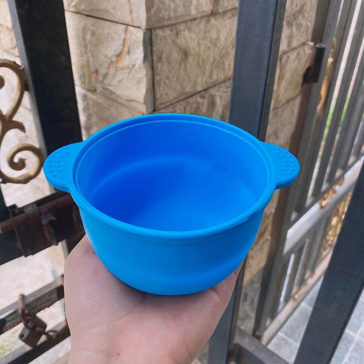 NỒI/CHÉN SILICON NẤU SÁP CHỊU NHIỆT CHỐNG DÍNH