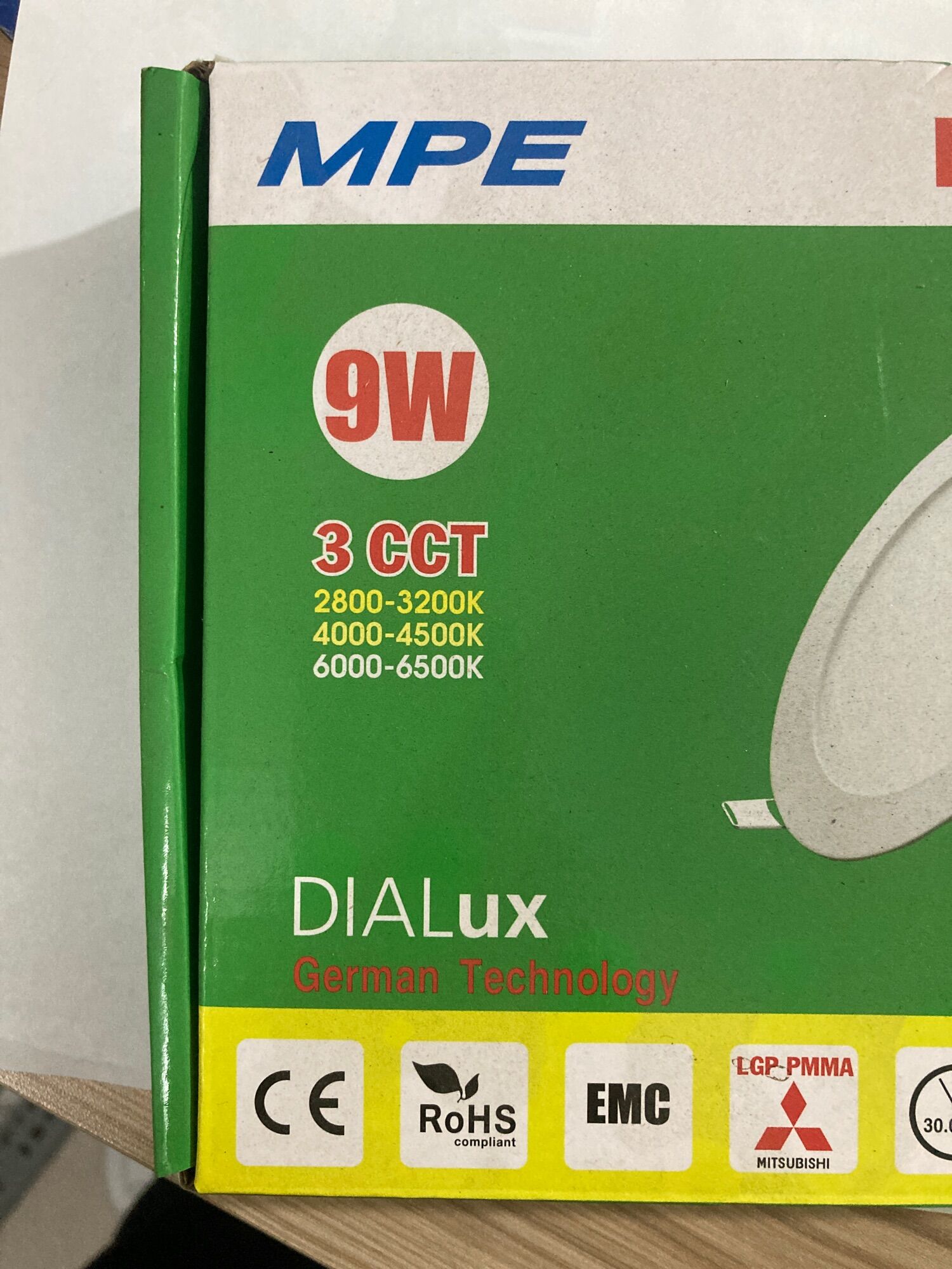 MPE -Đèn led Panel âm trần tròn 9w 3 chế độ màu MPE (RPL-9/3C)