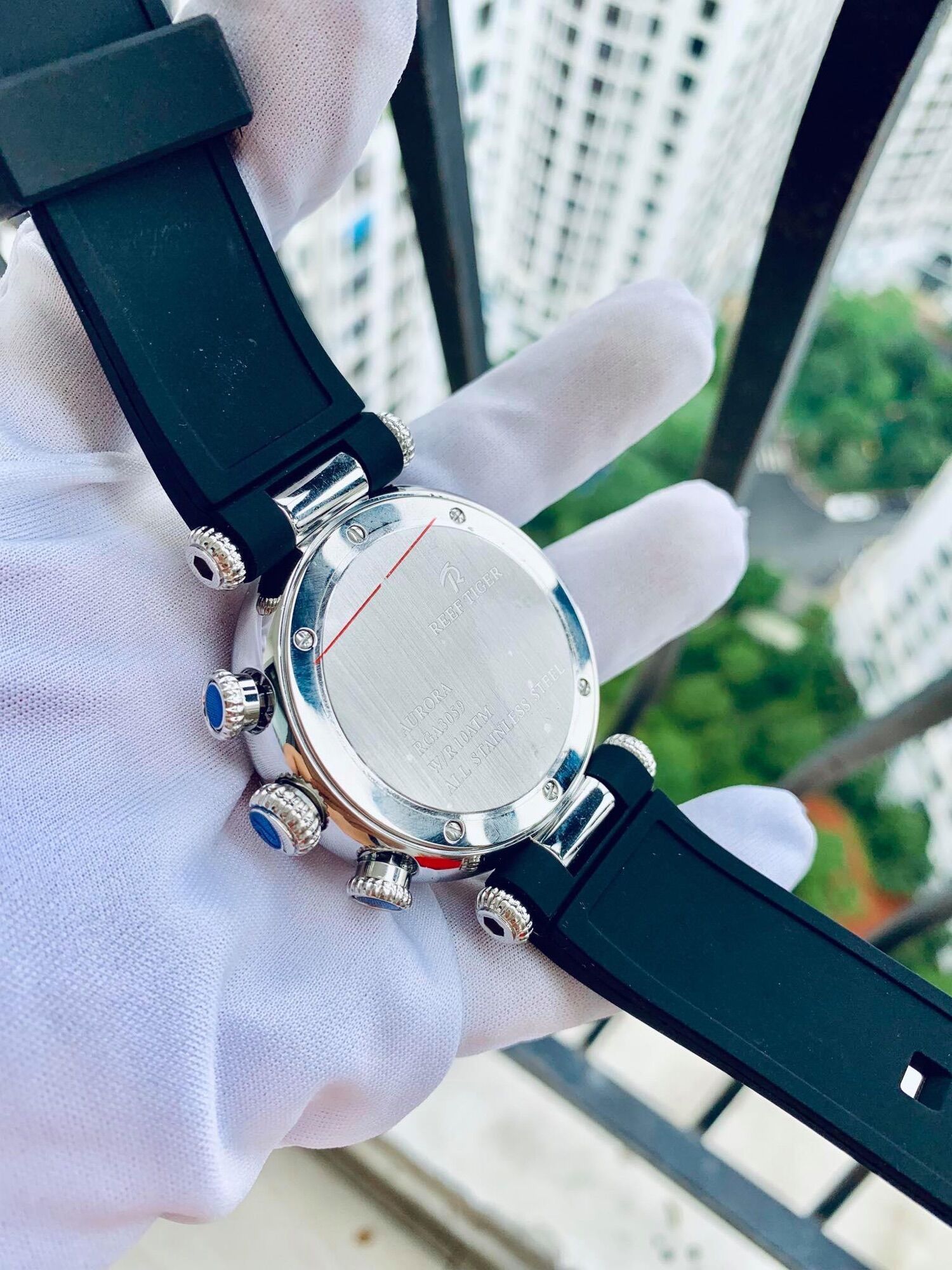 Đồng hồ nam Reef Tiger rga3059