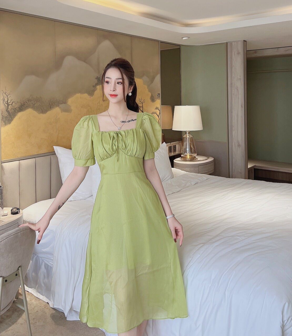 Váy đầm voan tơ cổ vuông,xếp ly ngực dáng xoè hàng thiết kế 2 lớp