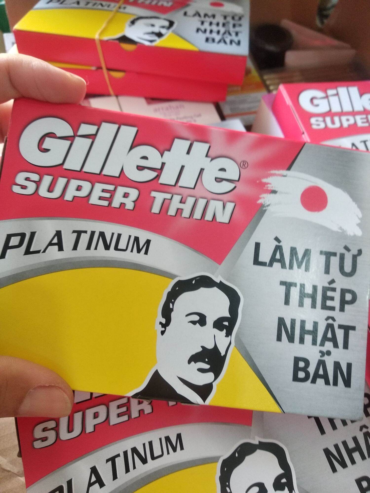 Hộp dao lam gillette 100 lưỡi