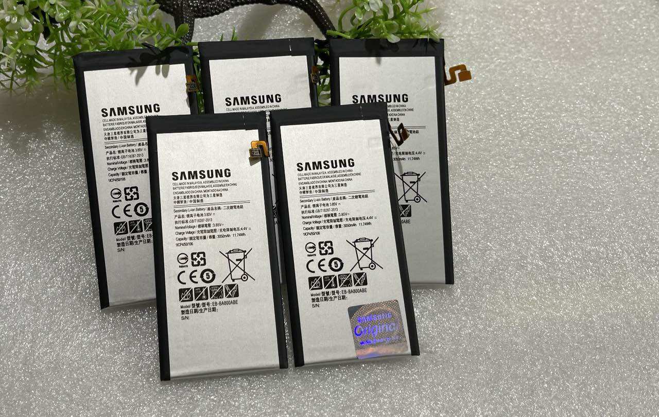 Pin Sam Sung Galaxy A8-2015 / A800 zin mới