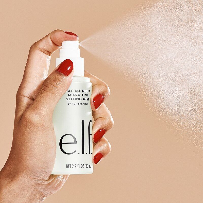 Xịt khoáng siêu mịn giữ makeup lâu trôi tới 16 tiếng e.l.f Elf elf Stay all night micro fine setting mist makeup setting