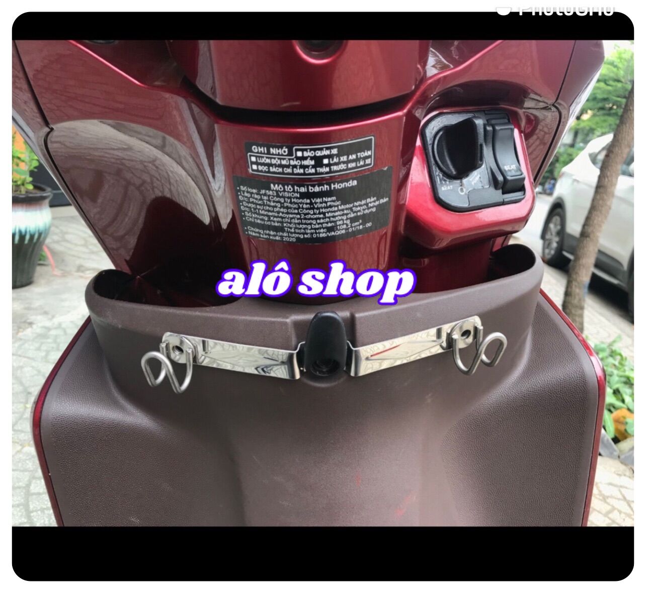 [HCM]Móc treo đồ xe Vision 2014 ~ 2020 - INOX