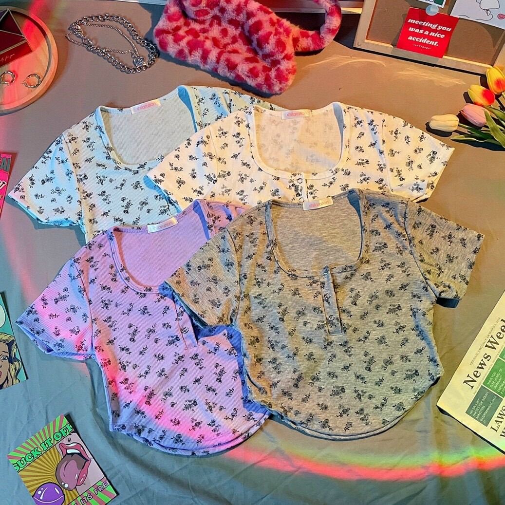 Áo croptop kiểu bướm nhí 🦋, vạt bầu nút siêu xinh ôm body Kèm hình chụp thật