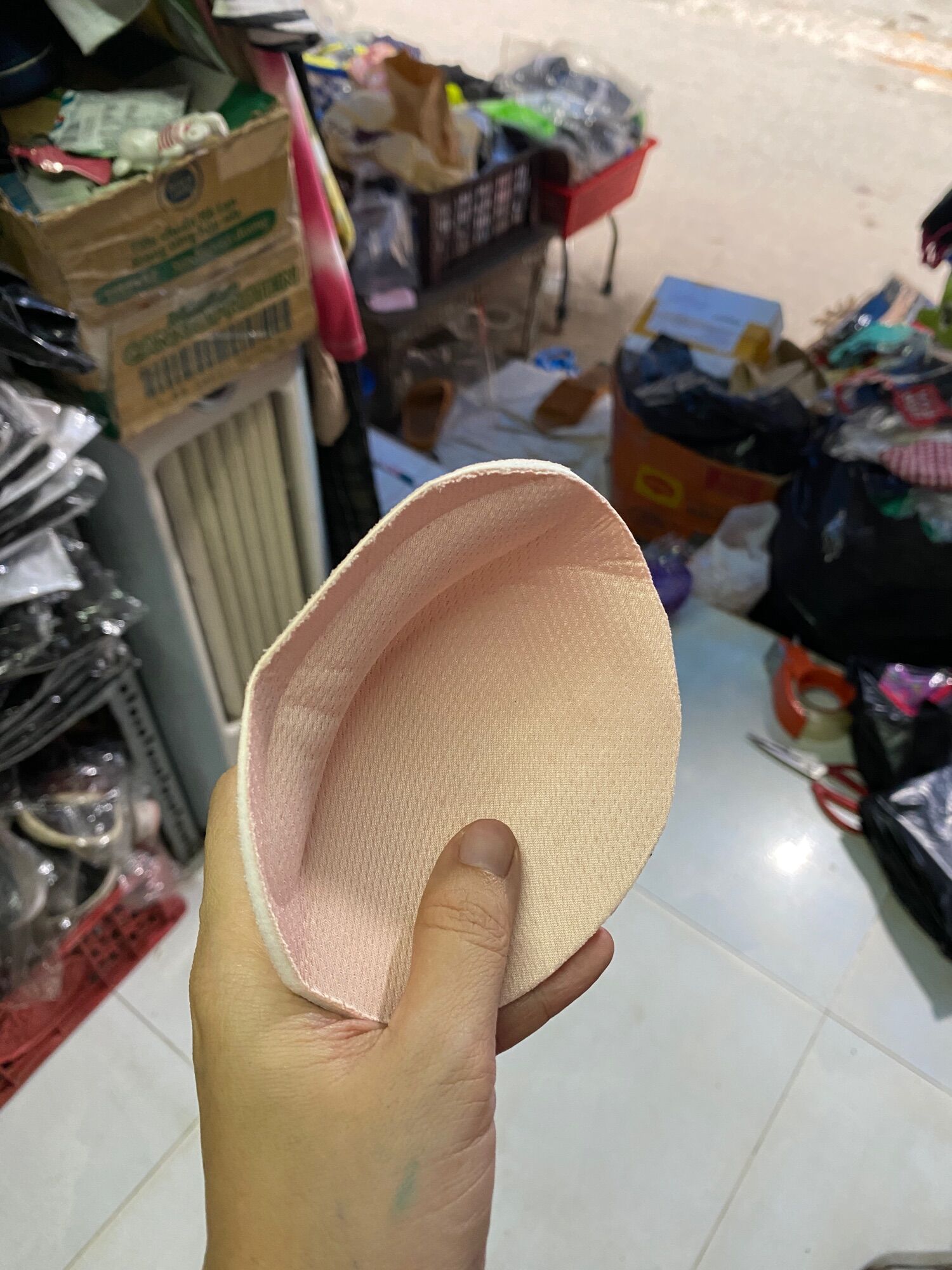 MÚT LÓT NGỰC ĐỒ BƠI HÀNG XUẤT DƯ