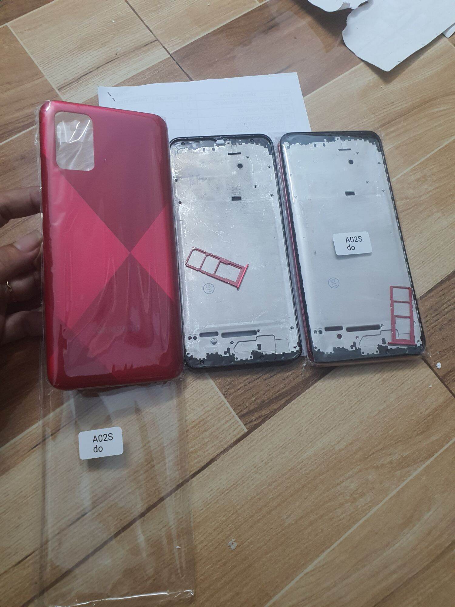 Vỏ samsung A02S có khay sim khung sườn(ko kính camera)