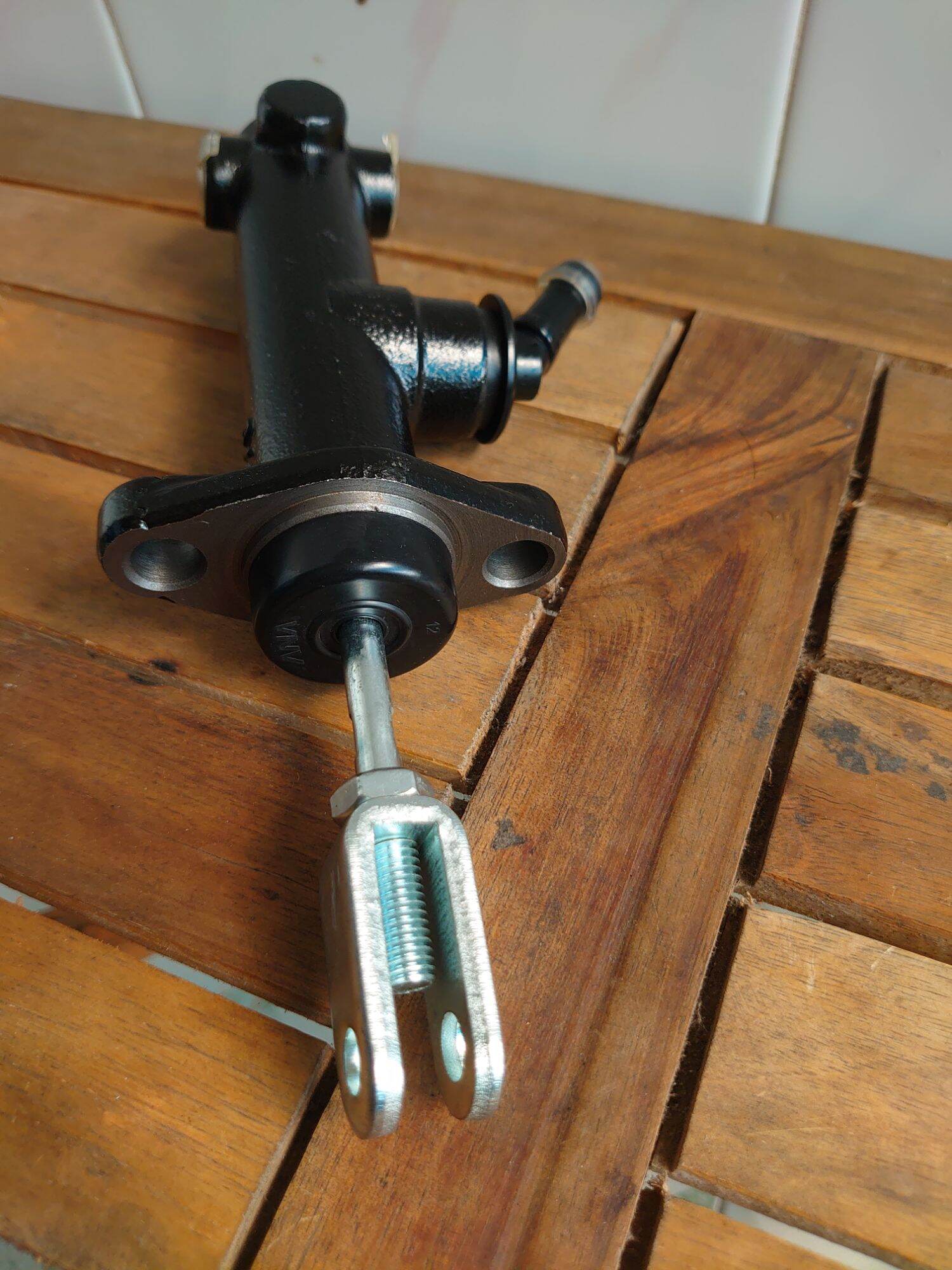 tổng phanh xe nâng TCM FD15-30