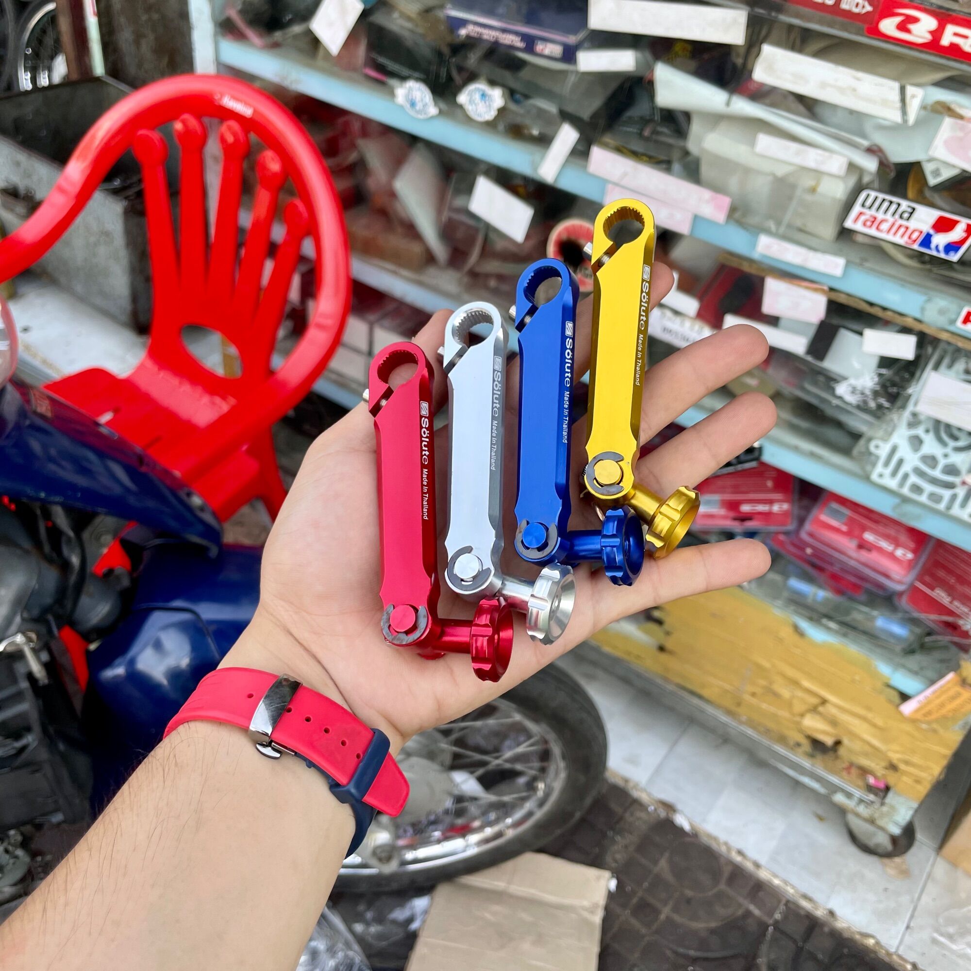 Càng Thắng Nhôm Solute Thailand Sale