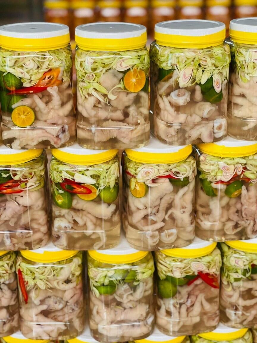 Chân gà ngâm xả tắc