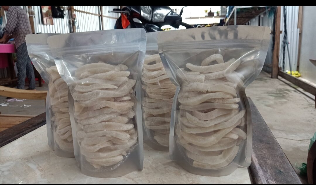 1kí Mứt Dừa Sáp Đặc Sản Cầu Kè Trà Vinh (Loại 1)