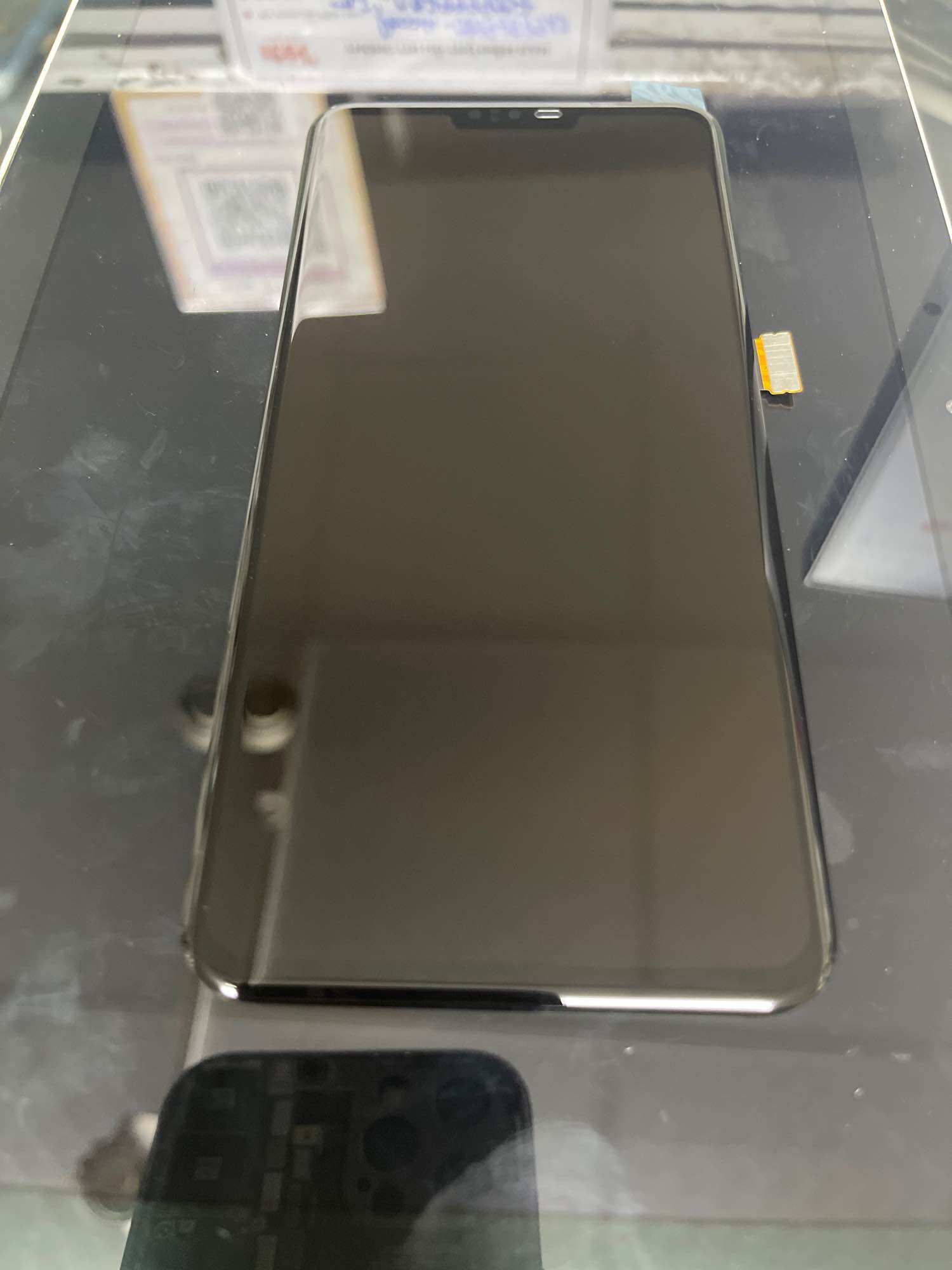 Màn hình LG v50 mới