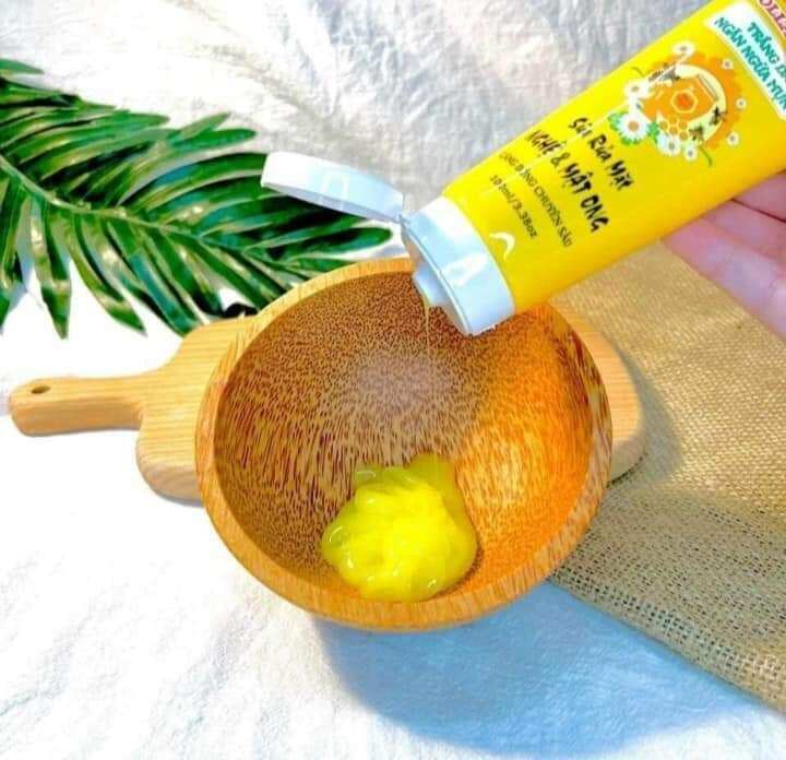 Sữa rửa mặt collagen x3 chính hãng