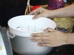 1.8L electric rice cooker steamer + 1 scoop rice Tiller