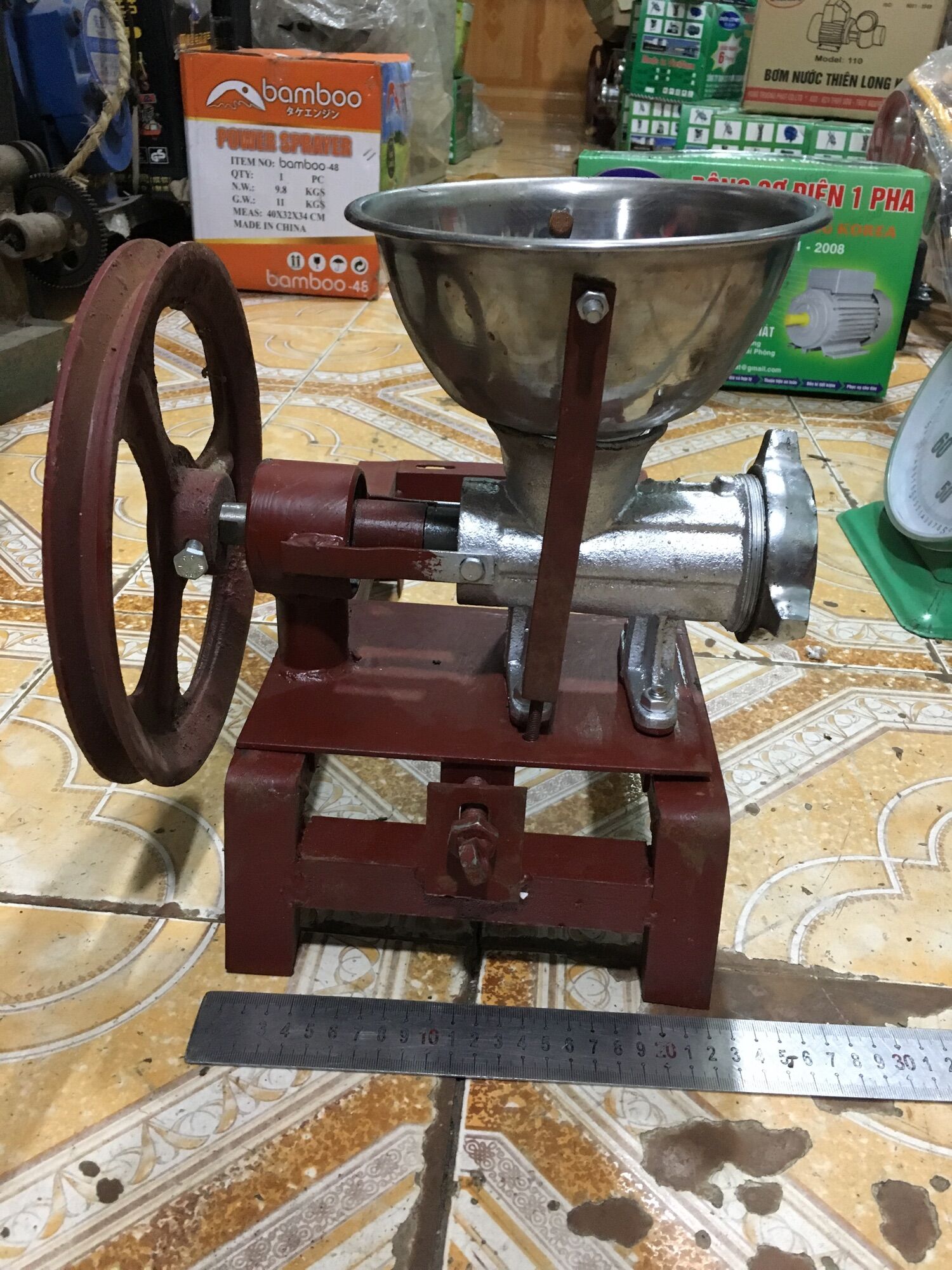 Máy xay thịt cối 12