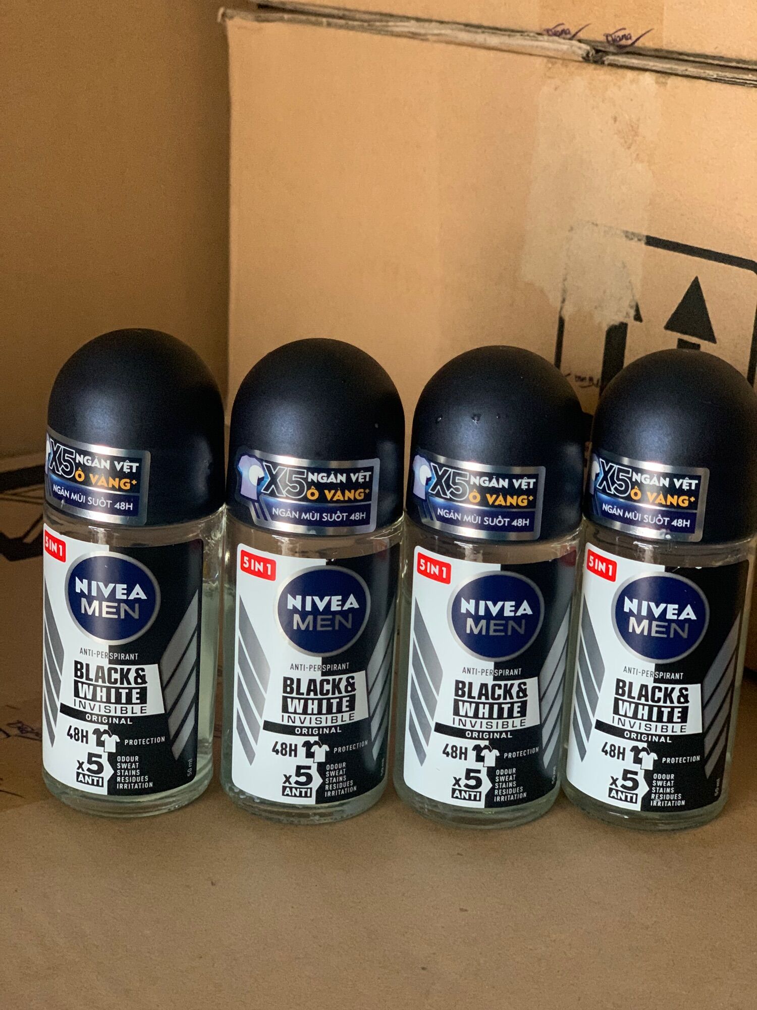 Lăn khử mùi nivea men invisible for black & white 50ml