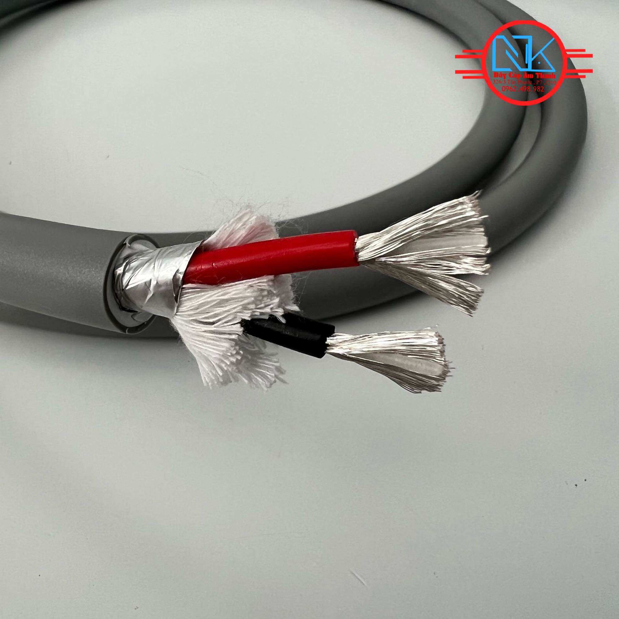 Dây loa xccsee lõi mạ bạc chống nhiễu