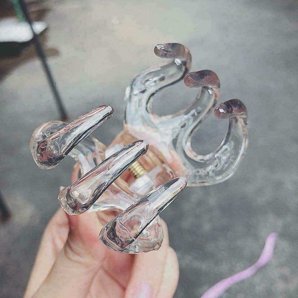 Kẹp tóc càng cua thái lan ( màu ngẩu nhiên)