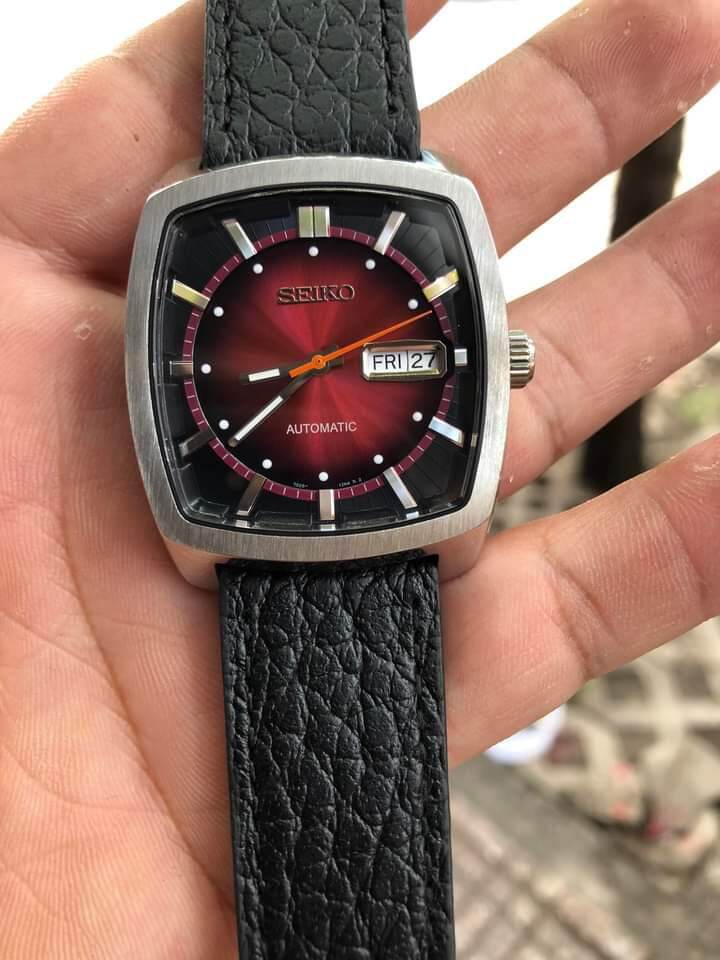 Đồng hồ nam hãng seiko mẫu mới size 42 , máy cơ nhật,