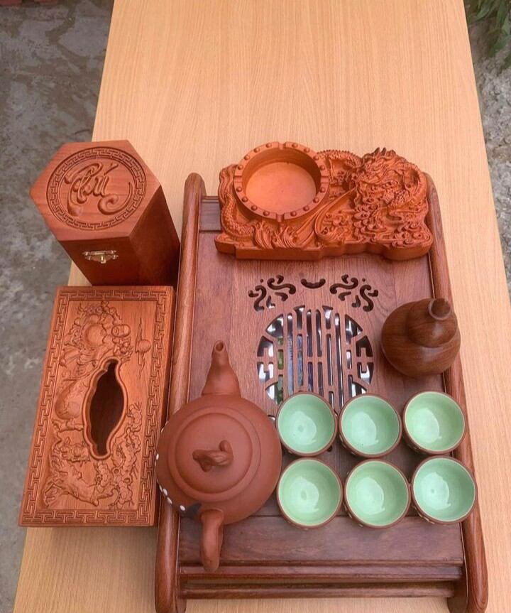 Khay trà cuốn thư gỗ hương