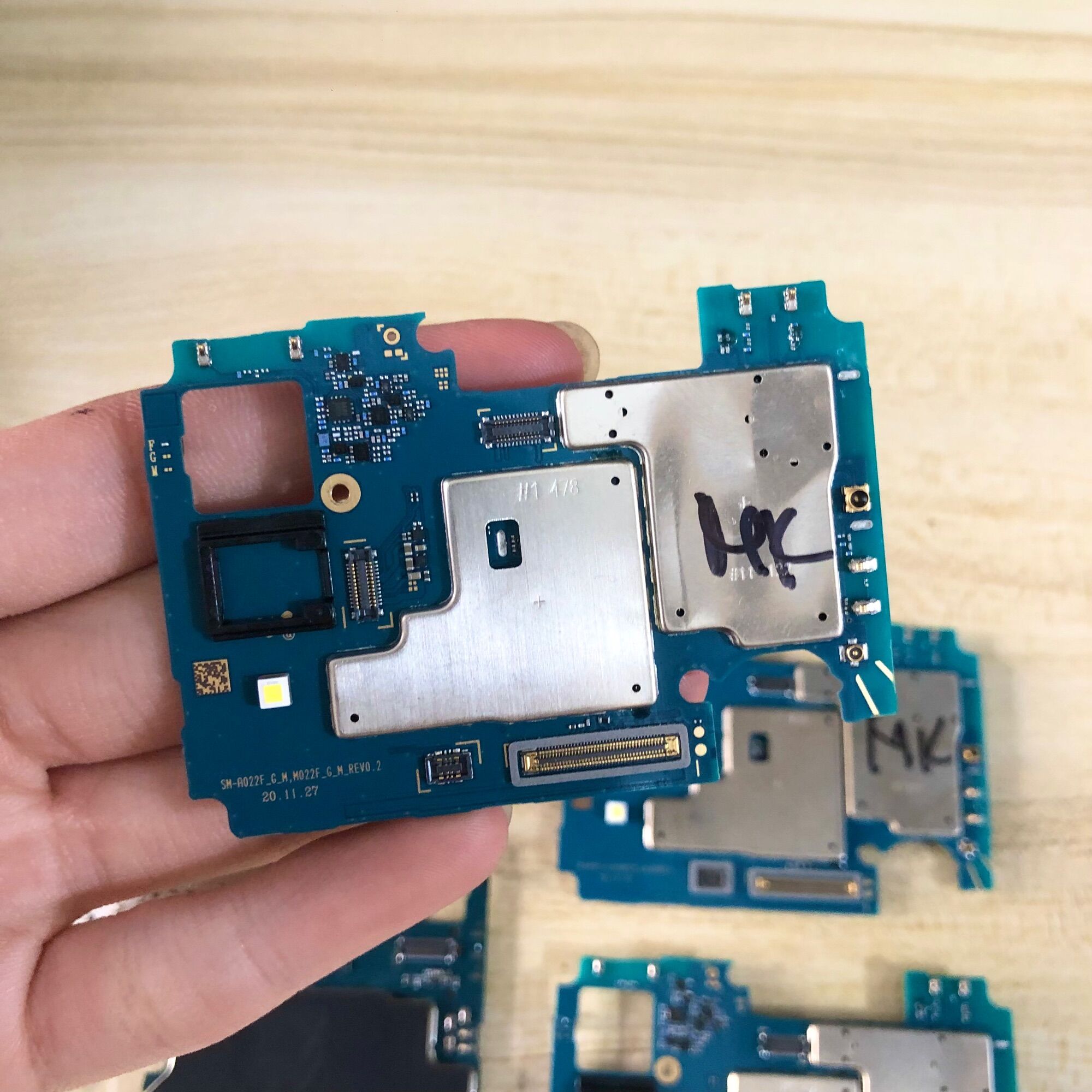 Main SamSung A02 (A022F) Zin Full ( Wifi , Sạc , Sim ,..) Hàng Cao Cấp .