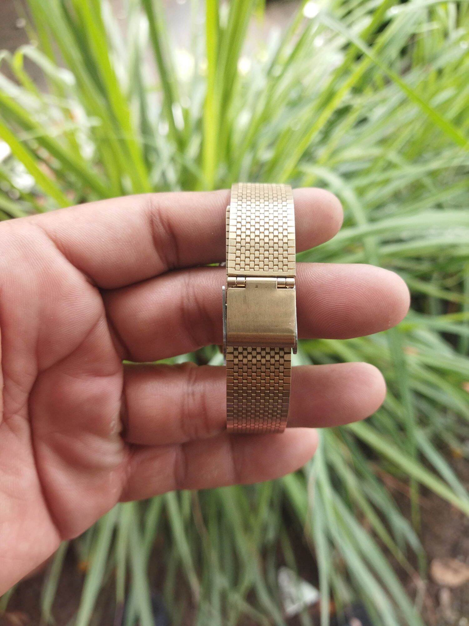 Đồng hồ Thụy Sĩ thương hiệu Buren