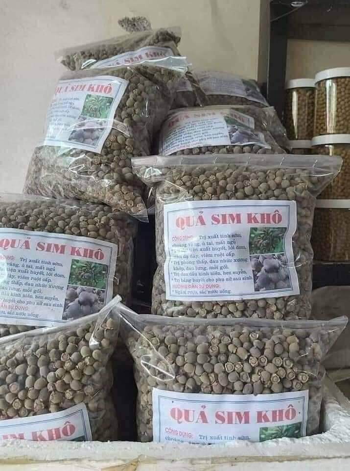 Sim rừng khô vụ mới thơm ngon giá cửa rừng