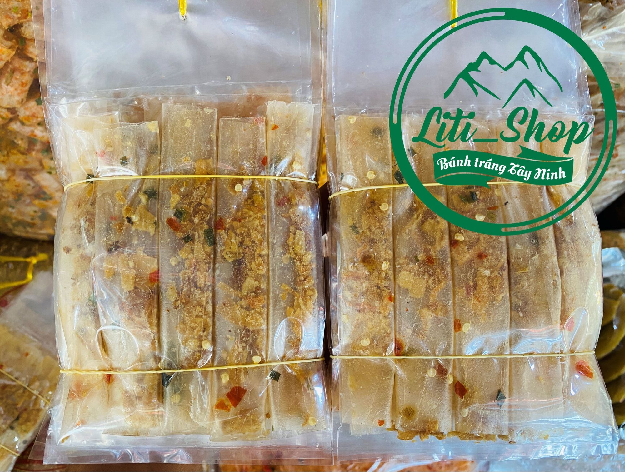 Xâu dẻo cay cuốn hành phi 300Gr (10 bịch)