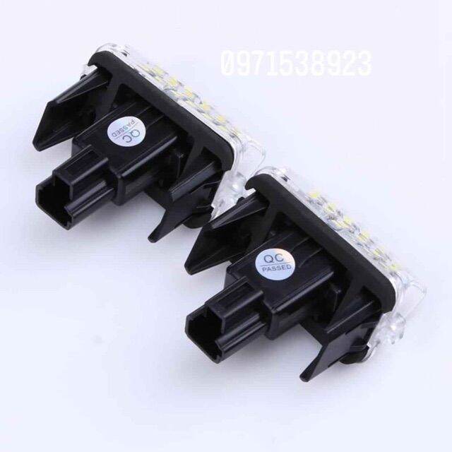 0Đèn led biển số toyota camry. Vios. innova. fotuner. Yaris. Corolla