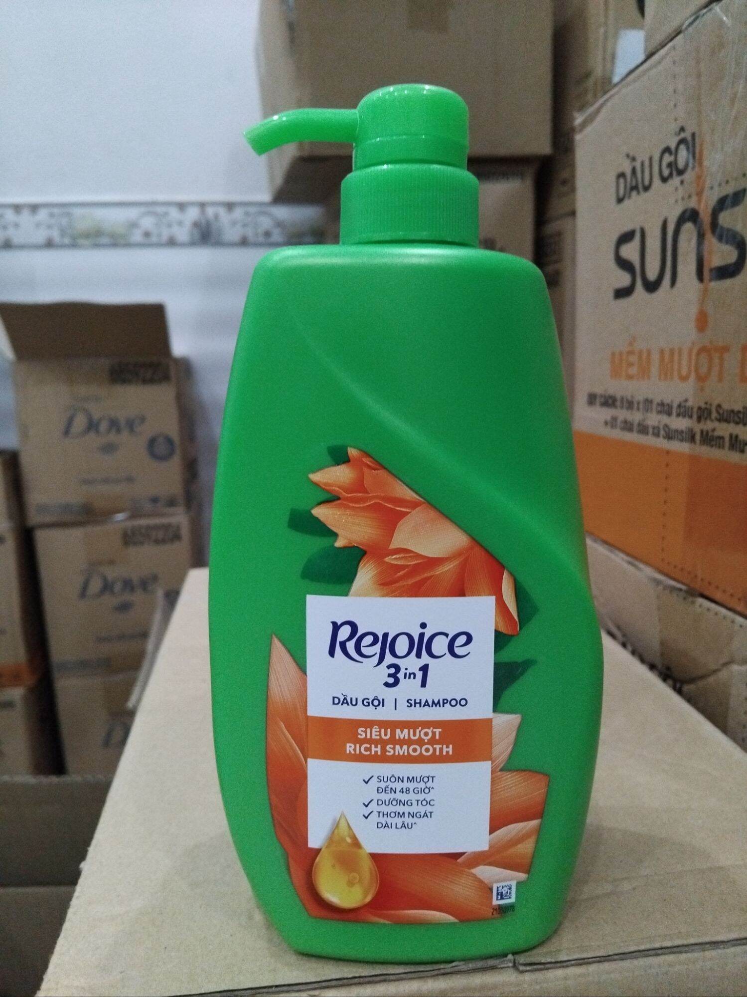 Dầu gội đầu Rejoice 3in1 900ml