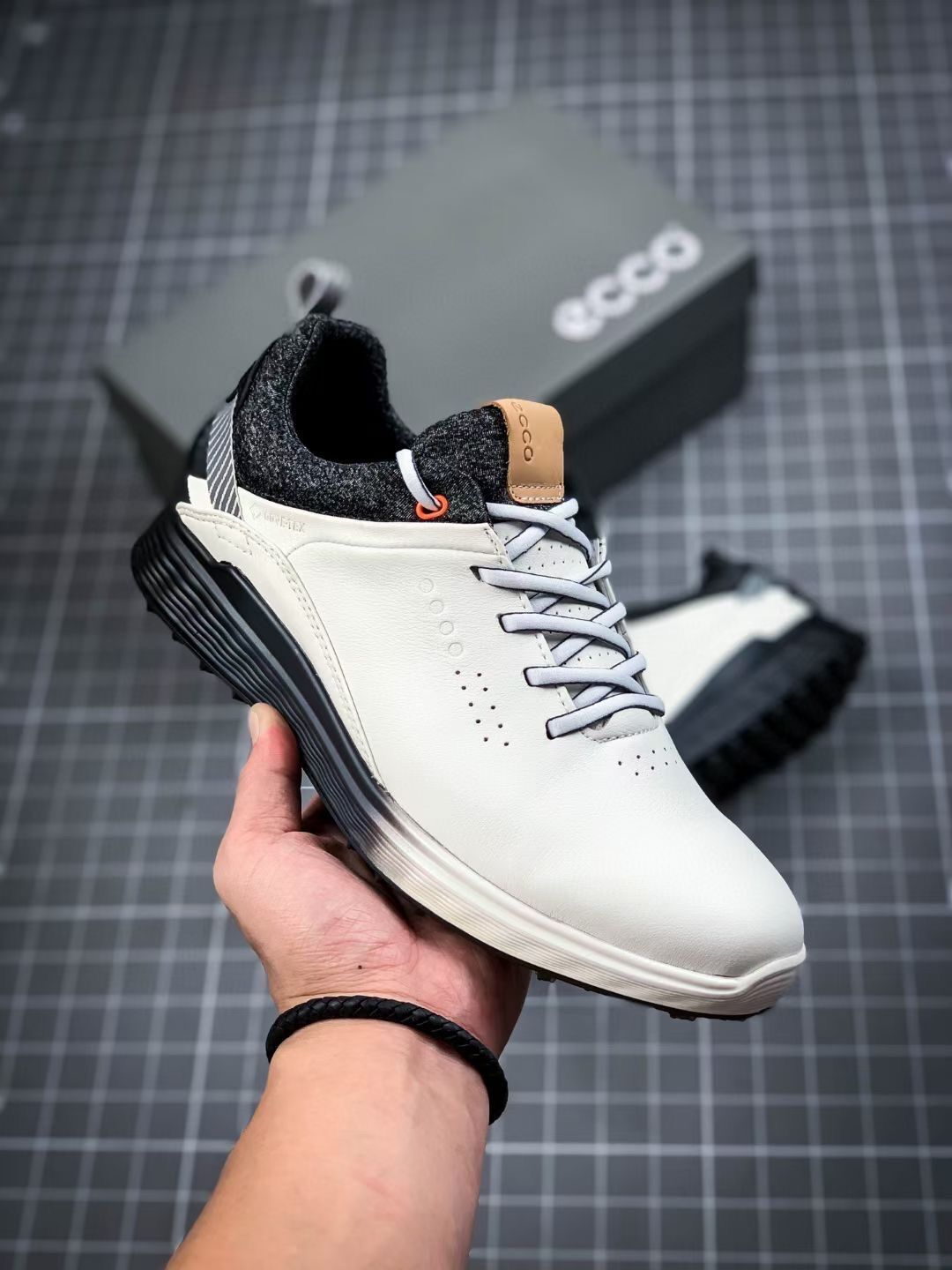 Giày golf nam ecco dây buộc chống nước,êm chân