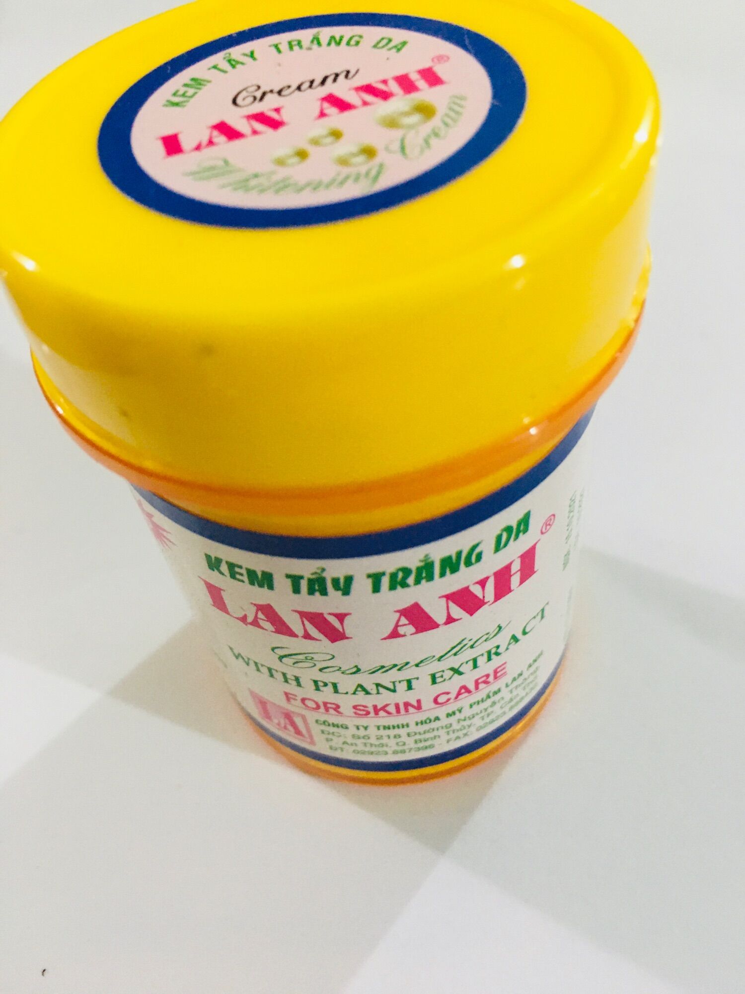 Kem kích tẩy trắng da body Lan Anh hộp 80gram