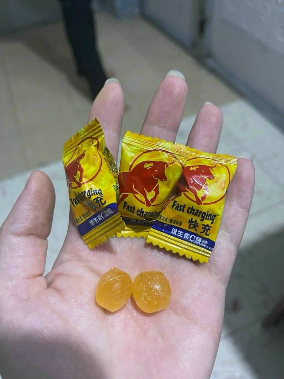 100 viên kẹo bò húc