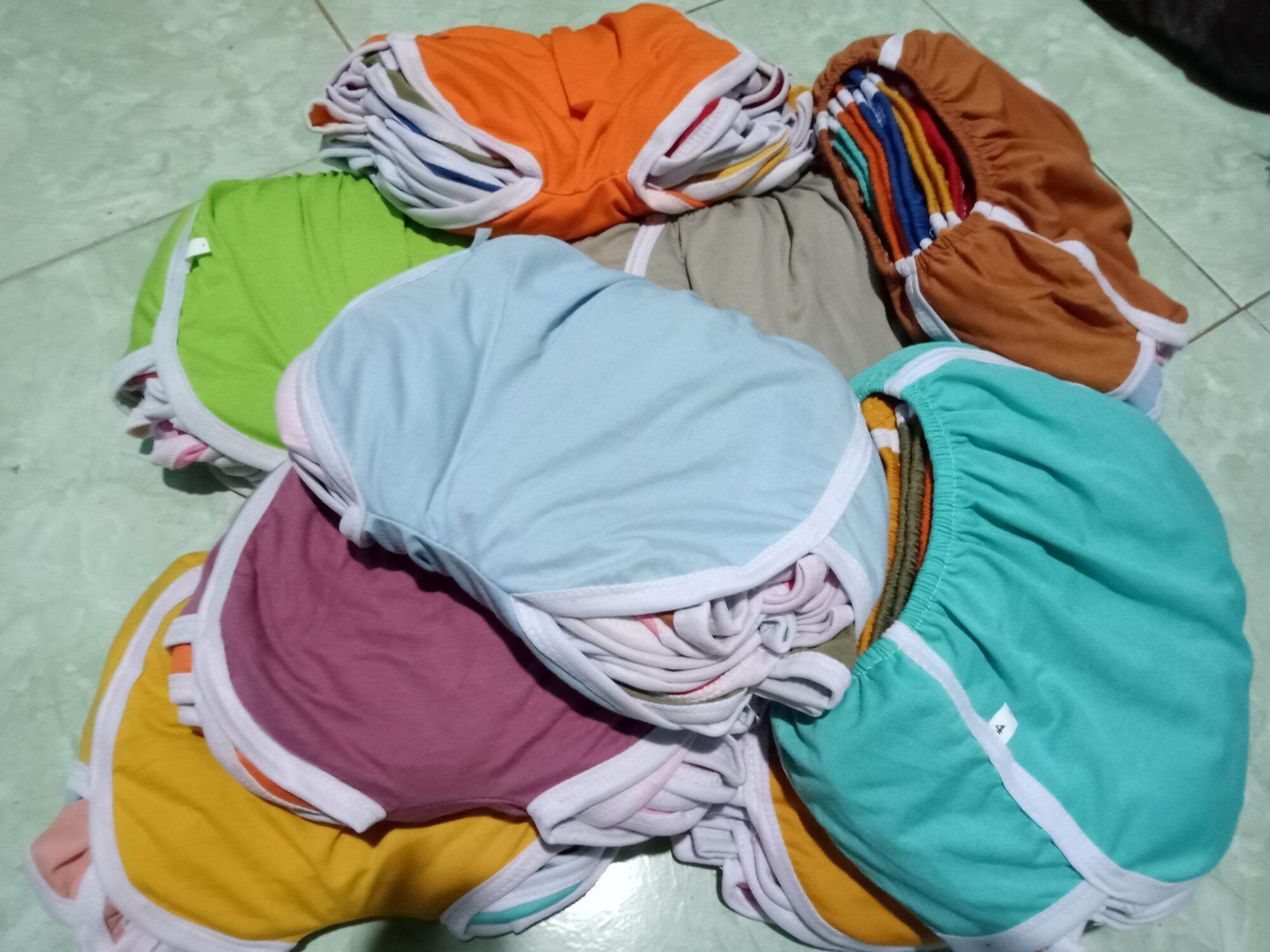 Quần chục đùi bé trai bé gái