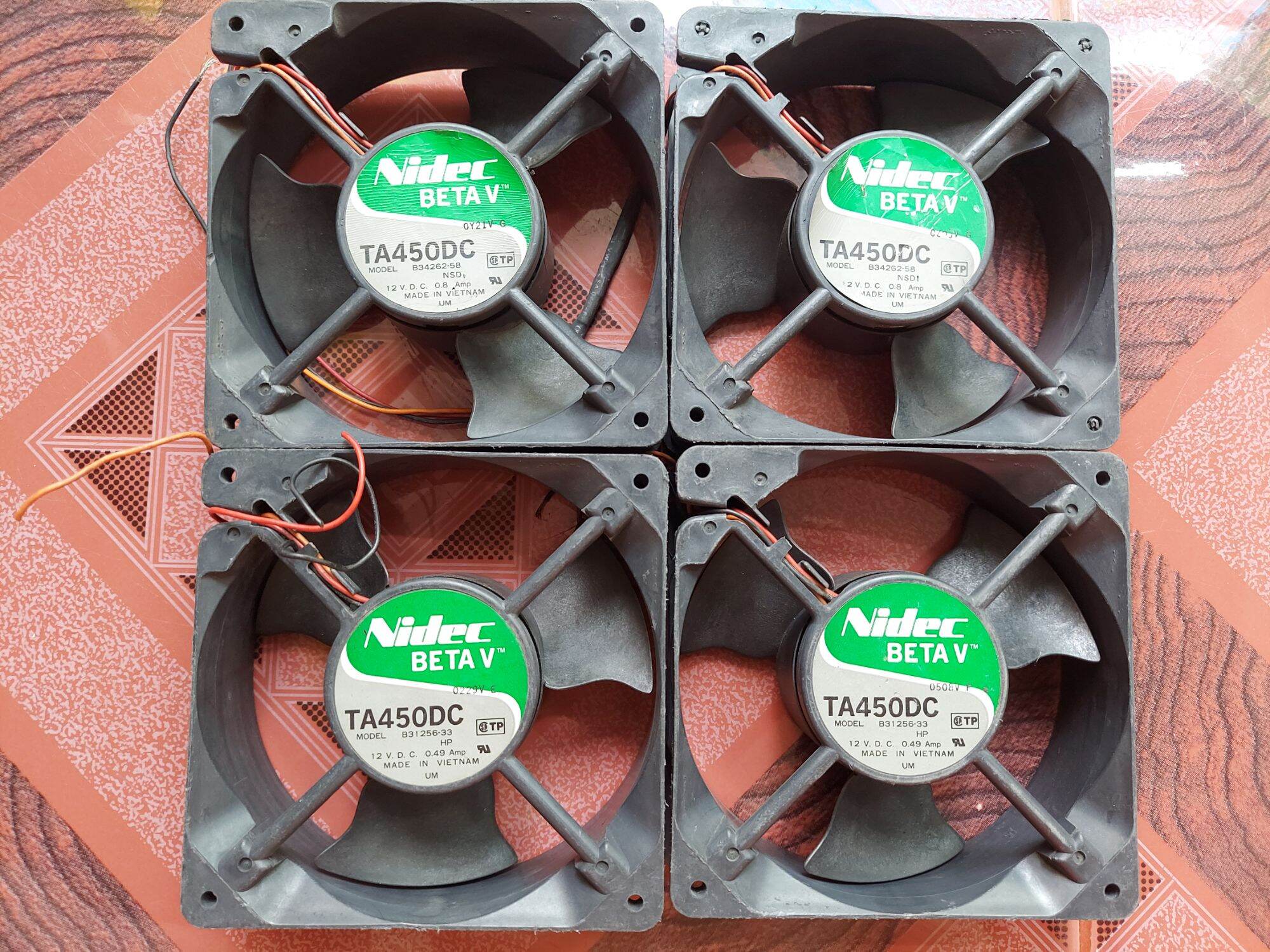 [HCM]Quạt tản nhiệt 12V.D.C Nidec TA450DC 12cm