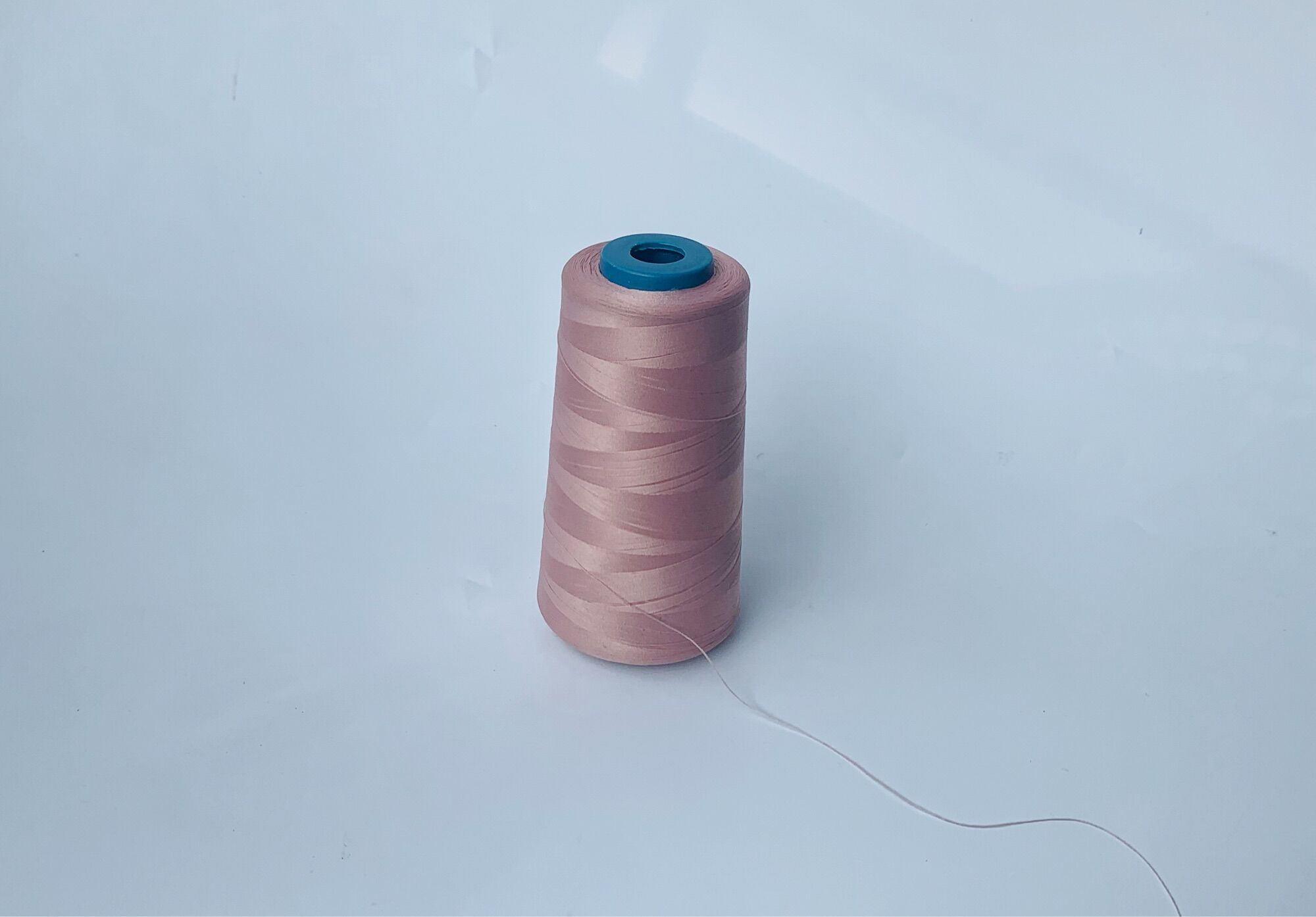 VỈ 6 CUỘN CHỈ TƠ VẮT SỔ MÀU HỒNG ĐẤT 5000M