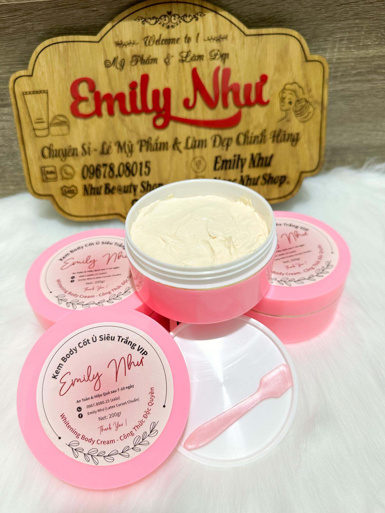 . Kem body cốt ủ siêu trắng emily như hủ 200gram. Ko dùng cho da quá nhạy cảm. Kem body trắng da, kem body bạch ngọc liên mix kem cốt thái. Kem cốt ủ trắng da, kem body ủ trắng, kem body dưỡng trắng da, kem cốt thái lan.