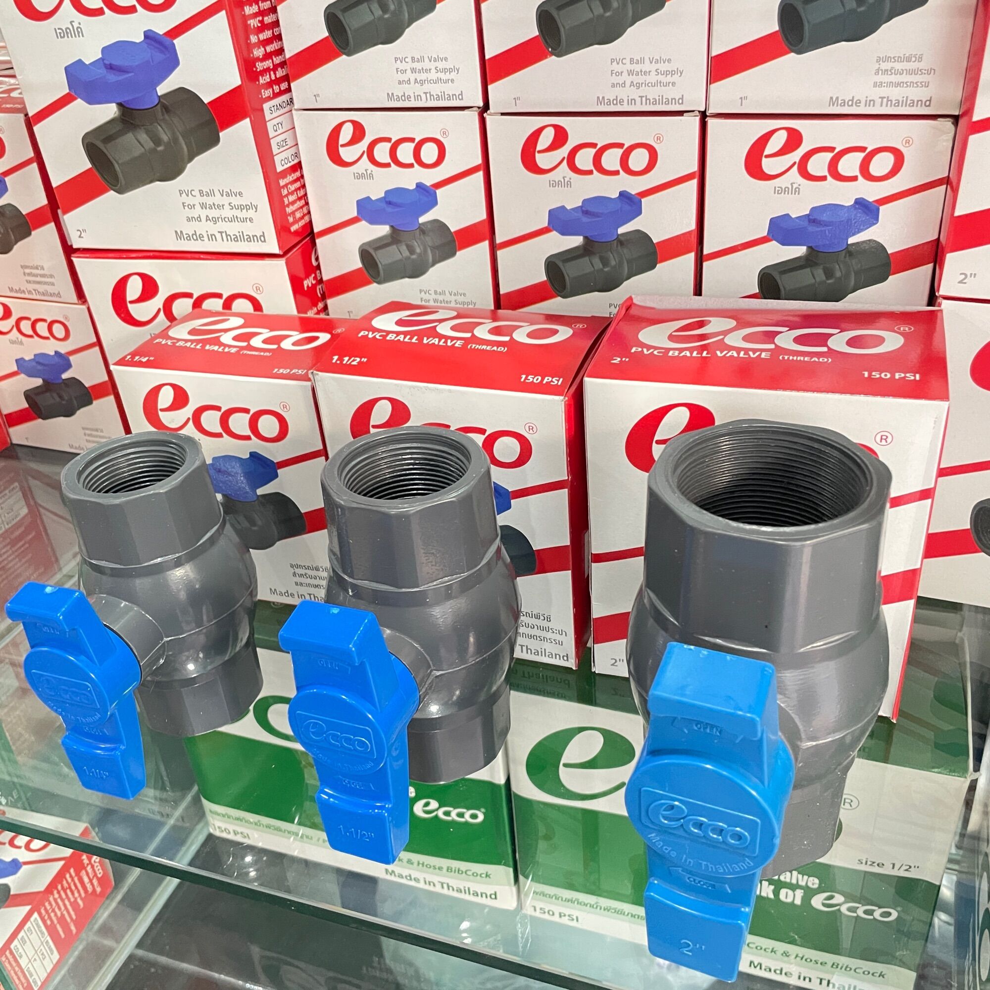 Van khóa nước ECCO phi 49 có ren trong nhập khẩu từ Thái Lan