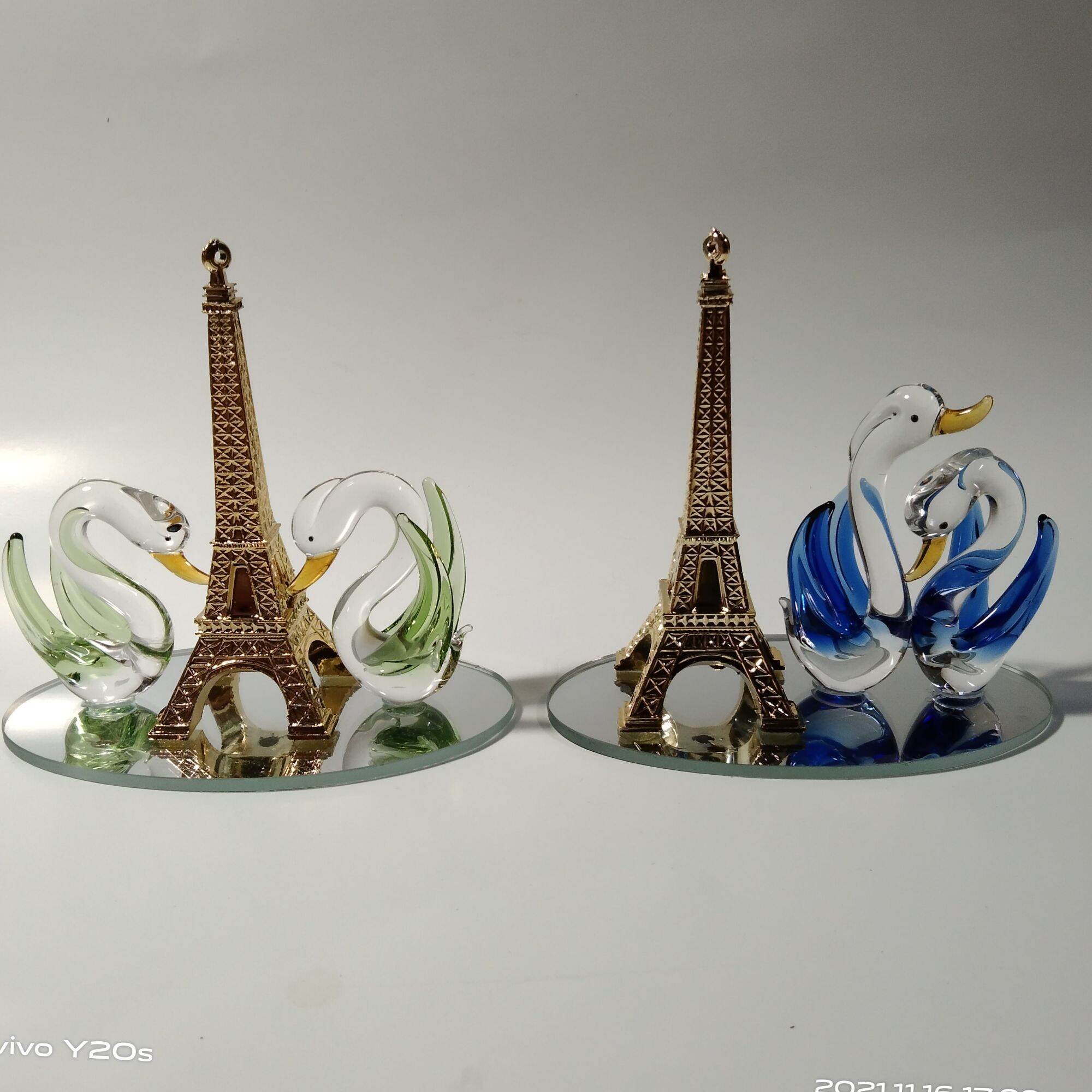 [TRENDY] MÔ HÌNH THÁP EIFFEL VÀ THIÊN NGA BĂNG THỦY TINH