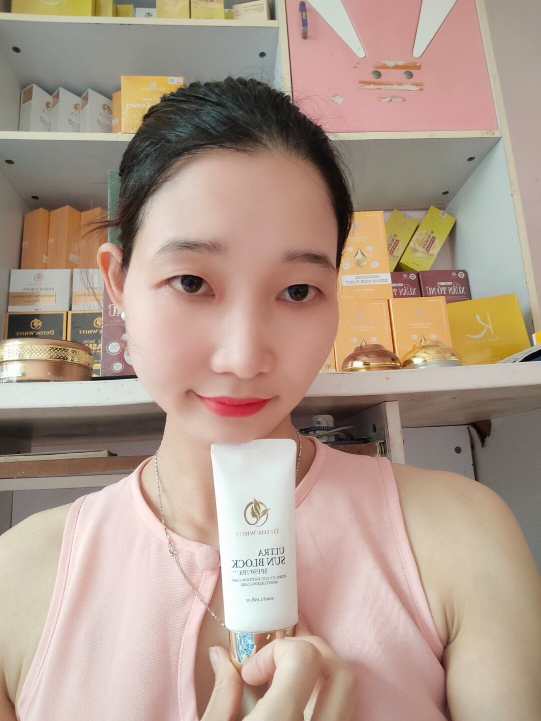 KEM CHỐNG NẮNG ULTRA SUN BLOCK
