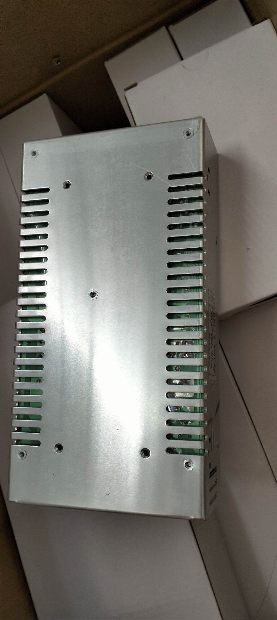 Nguồn 48V -10A chính hãng có quạt