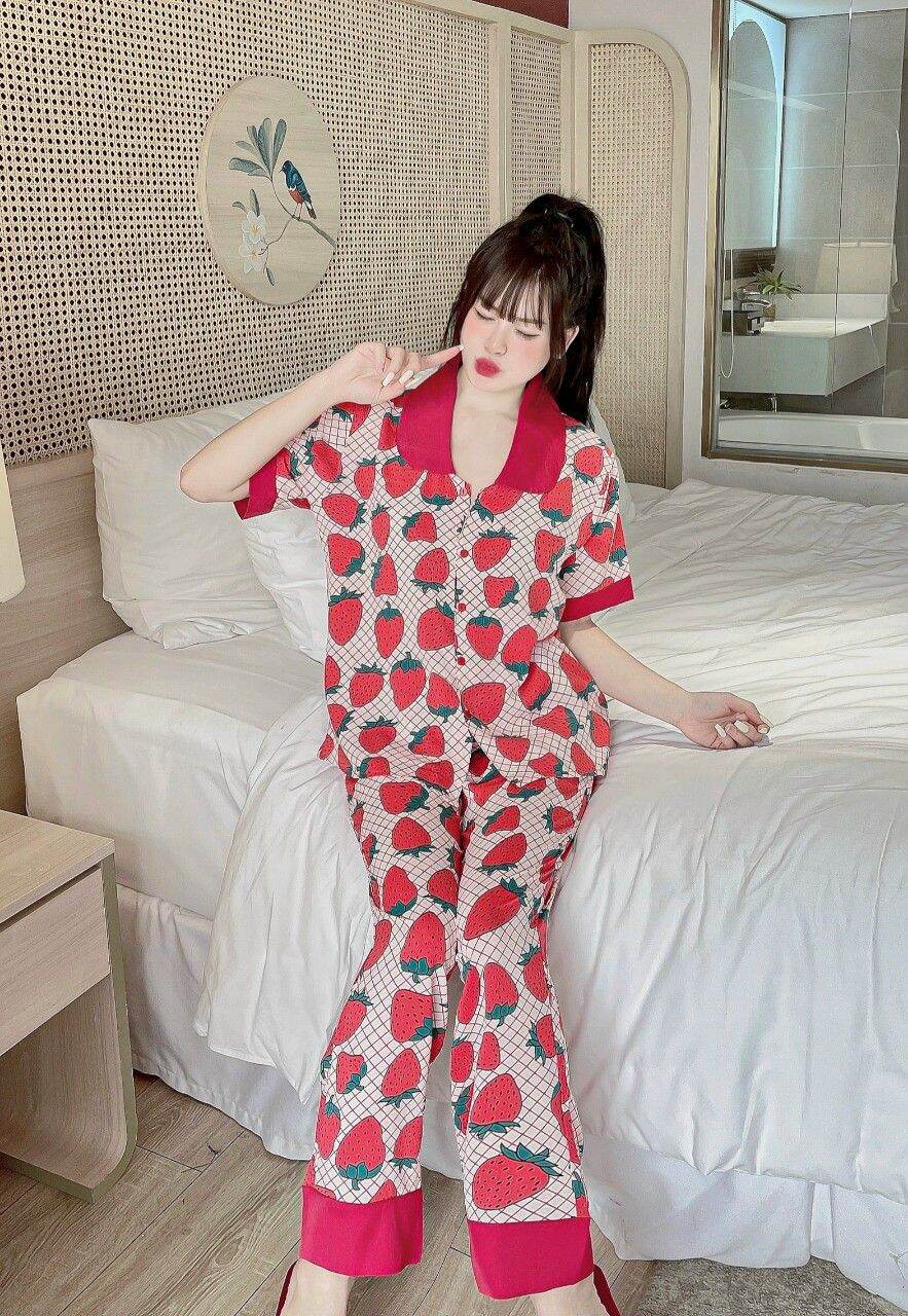 freesize dưới 58kg)LỤA MANGO CD 5CE CỔ SEN_PIJAMA MẶC NHÀ DÂU ĐỎ (CÓ TÚI QUẦN)