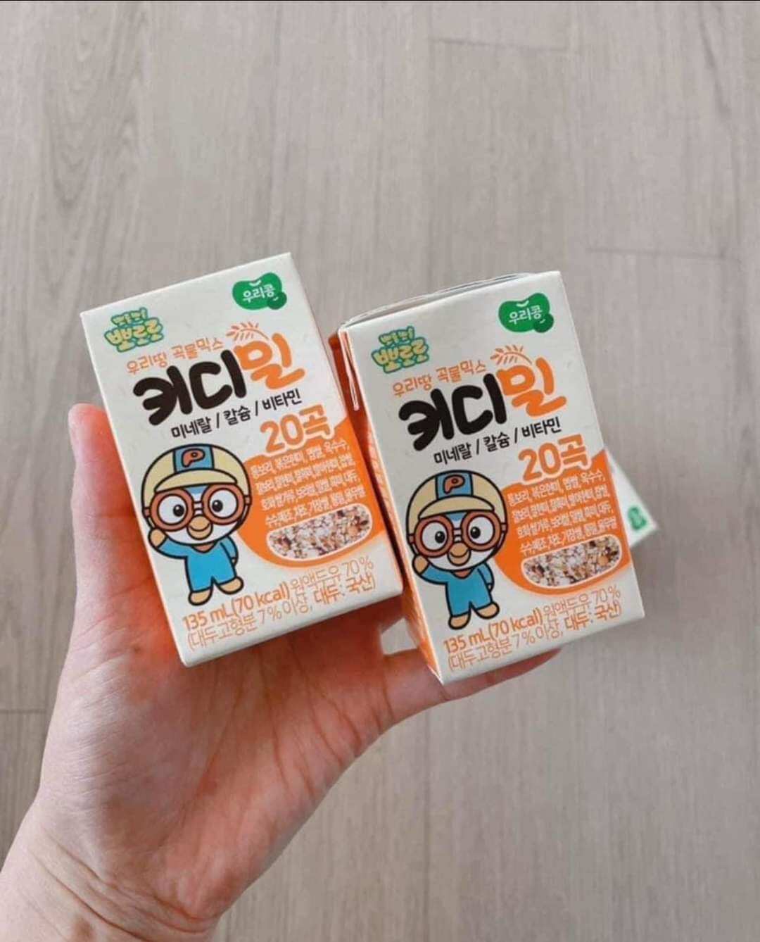 Sữa hạt Pororo Hàn Quốc cho bé hộp 135ml - 20 loại hạt thuần chay