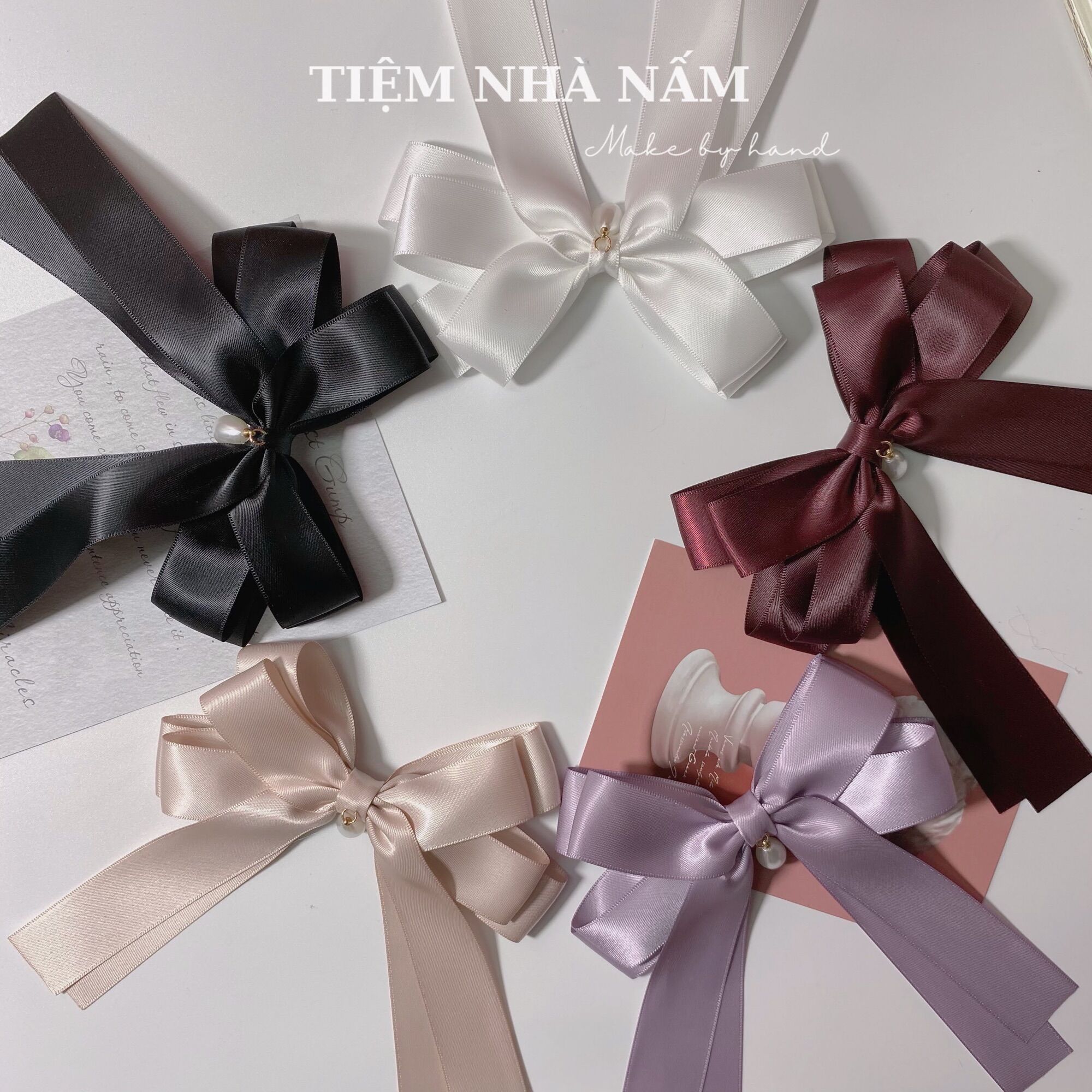 🎀 kẹp tóc nơ satin hai tầng phối hạt ngọc xinh xắn -