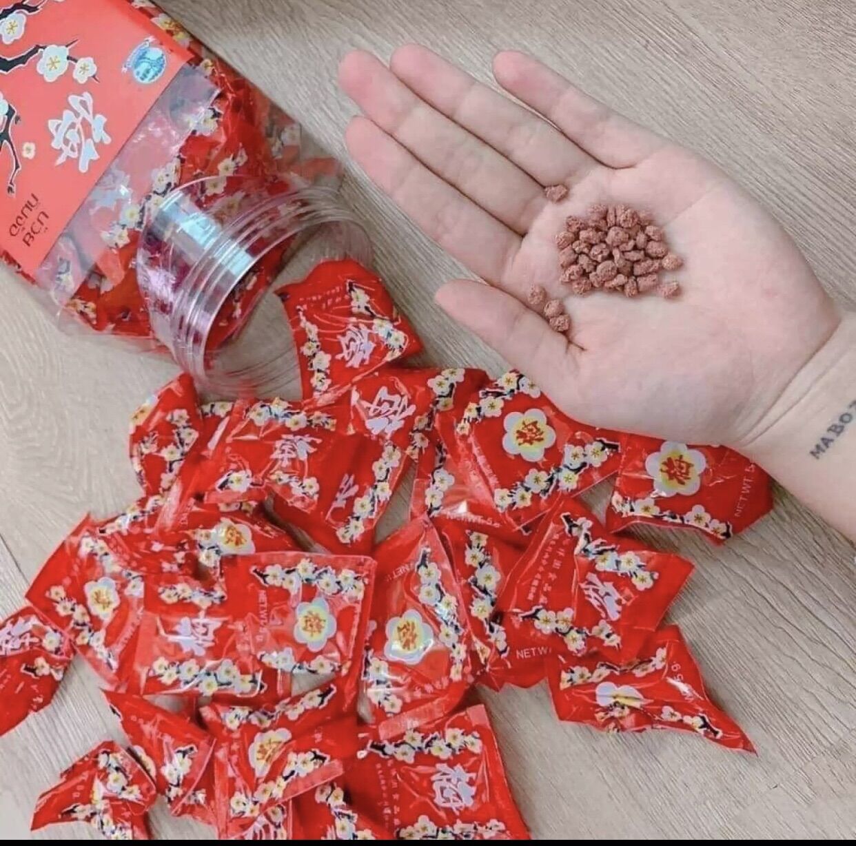 Hủ 100 Gói Xí Muội Hoa Mai Thái Lan