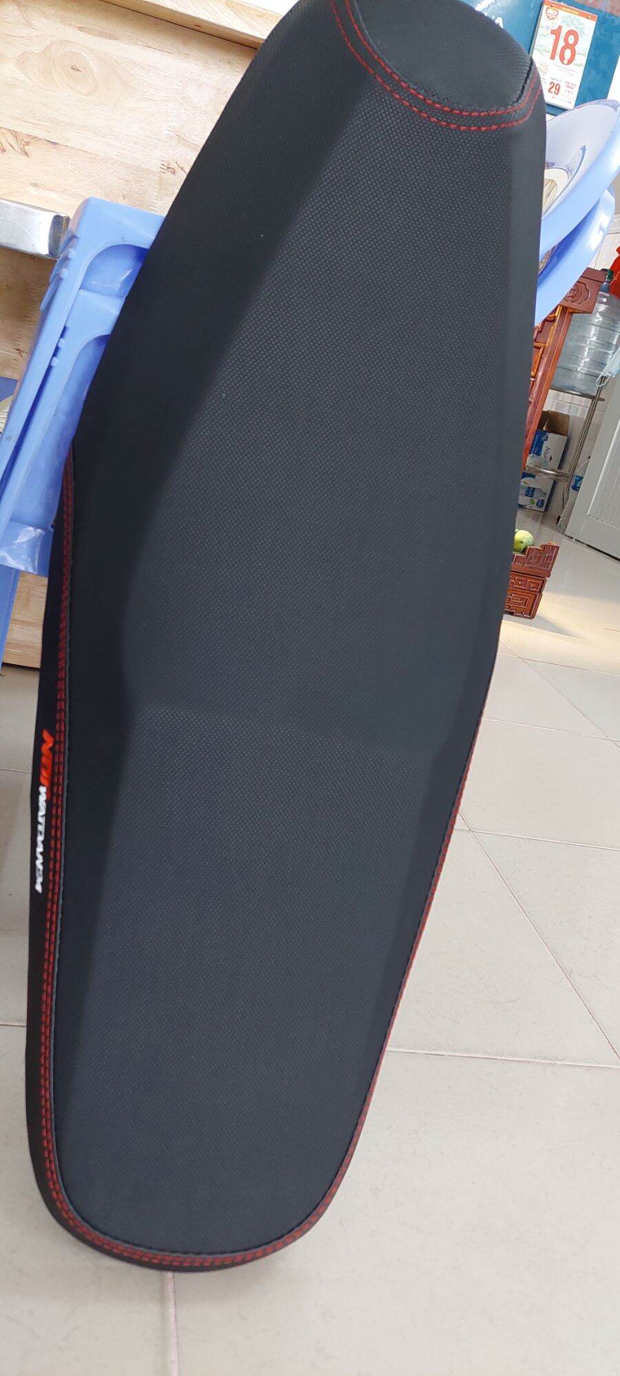 Yên xe Exciter 135( 2010)- Áo  thê u vành