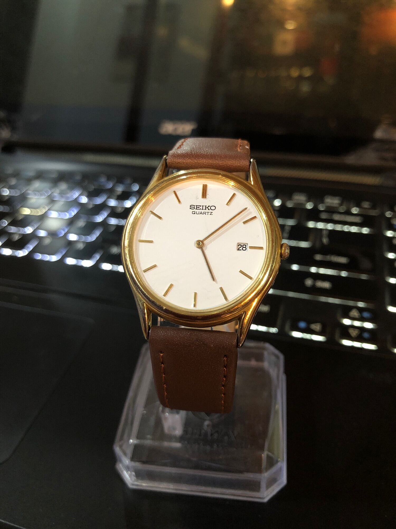 HCM]Đồng hồ si hiệu Seiko Quartz mặt 34mm 