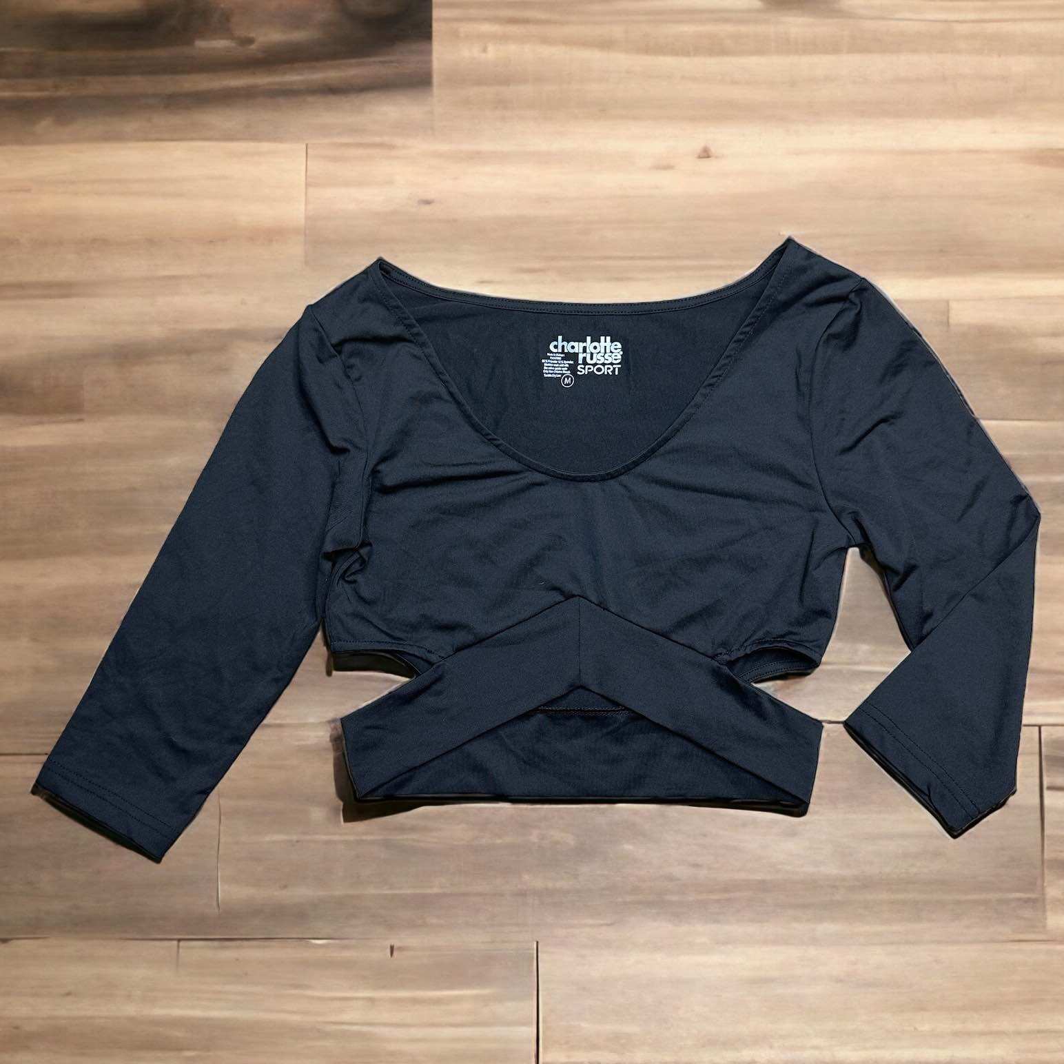 [HCM]Áo croptop cắt xoắn bụng