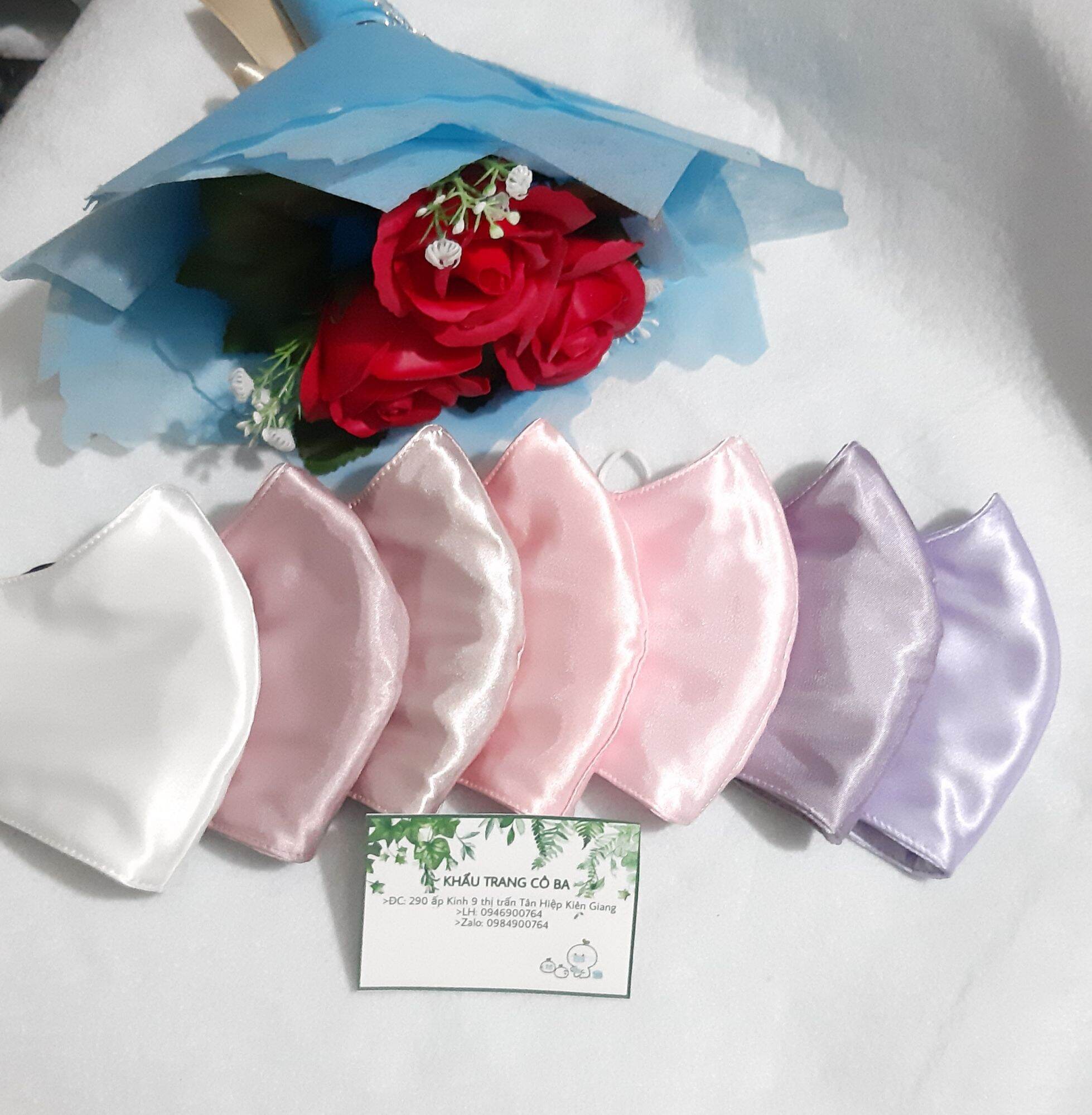 Khẩu trang lụa