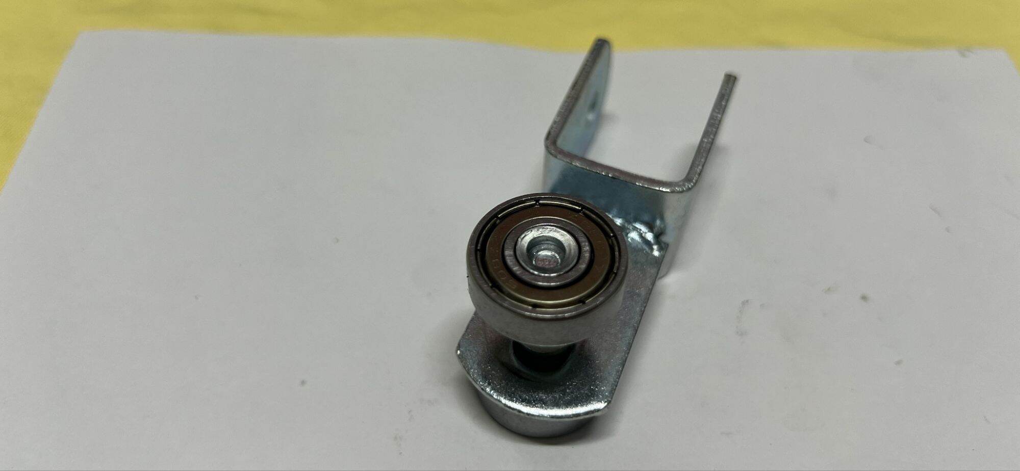 01 BÁNH XE TREO LÙA MÁI XẾP - BÁNH XE LÙA TREO BẠT-Treo lùa cửa sắt..